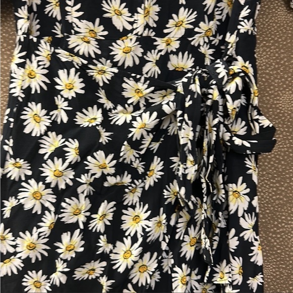 Zara Dresses Zara Daisy Wrap Dress Poshmark